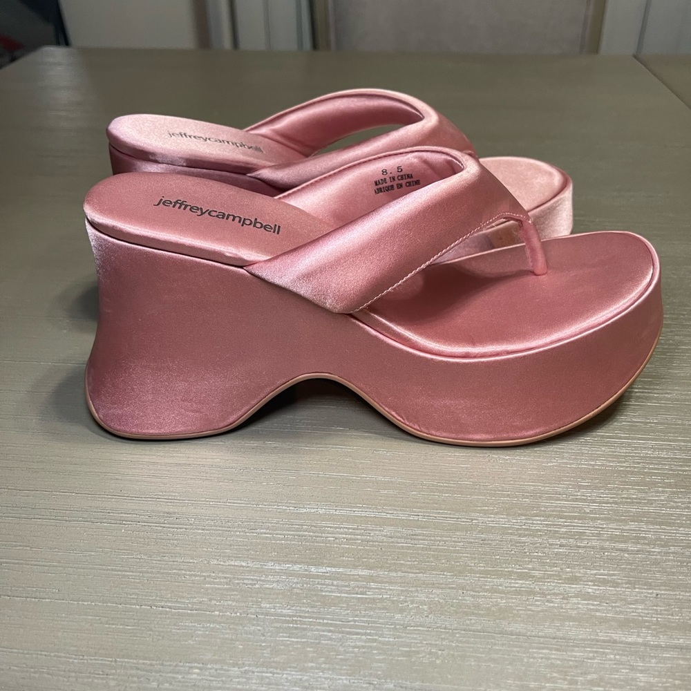 Drippi Platform Flip Flop (Women) - Jeffrey Campbell - Picture 5 of 9